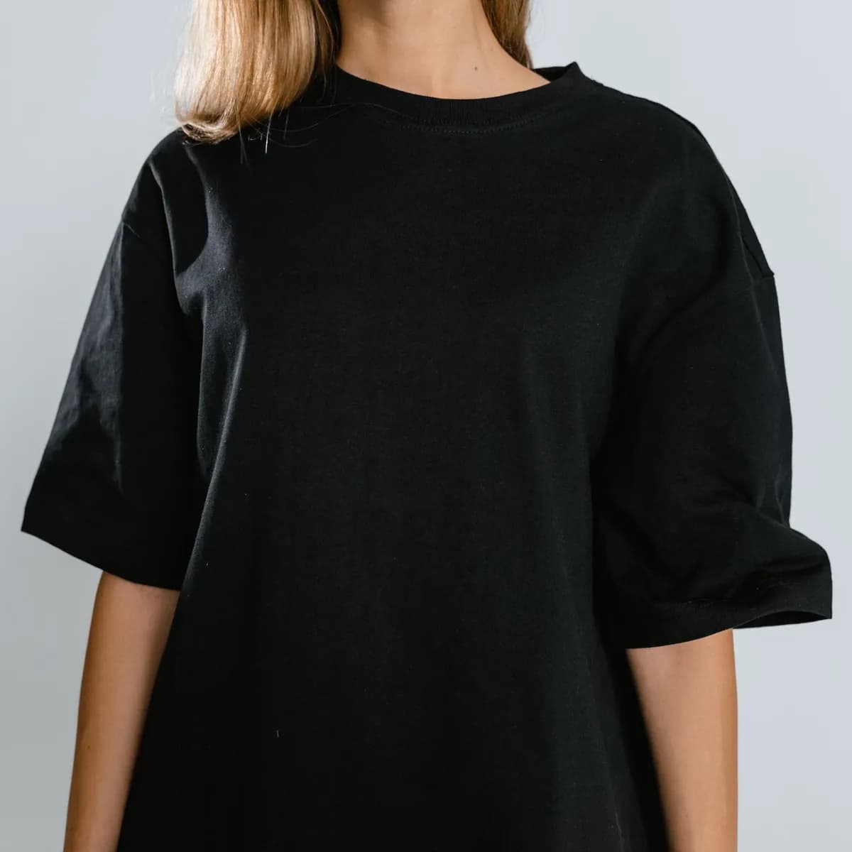 T-shirt bawełniany Basic 4